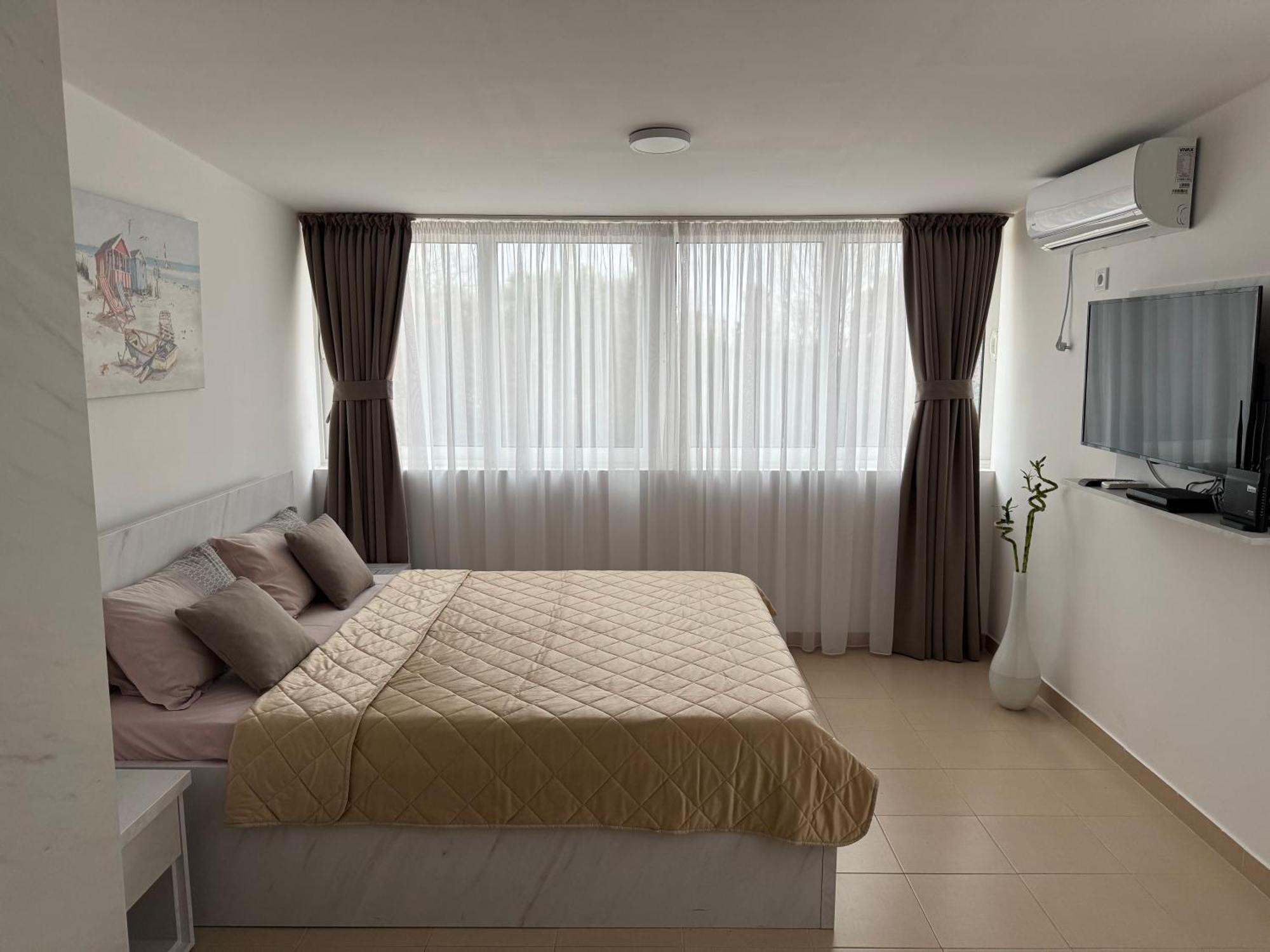 Apartments Residence Dj Petrovac Luaran gambar